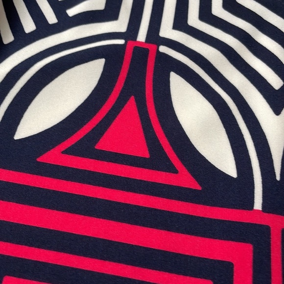 Eliza J geometric design business dress, bell sleeves, fully lined - Picture 3 of 7